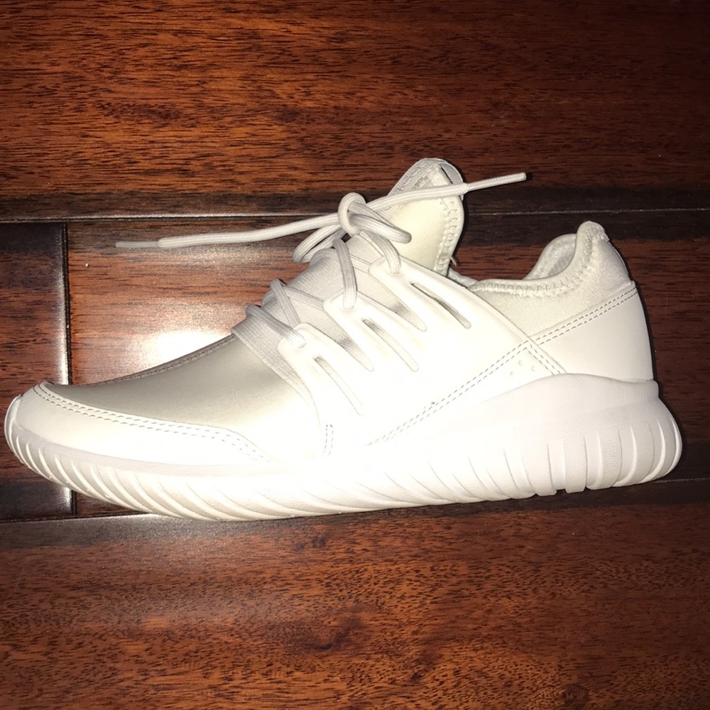 Adidas very good condition, like new worn 2x,